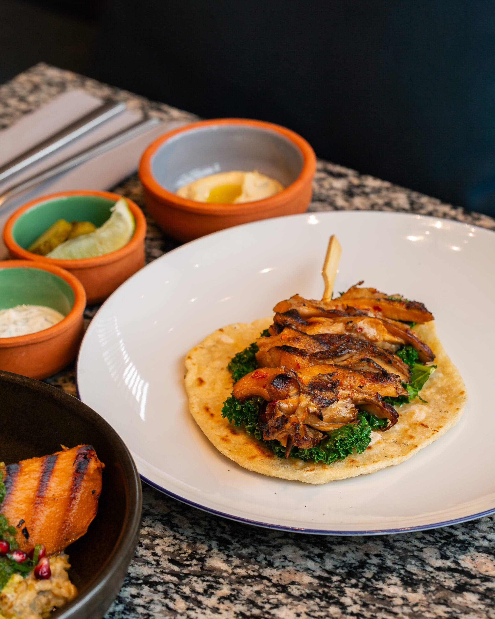 Augalinis patiekalas Tummo restorane Vilniuje