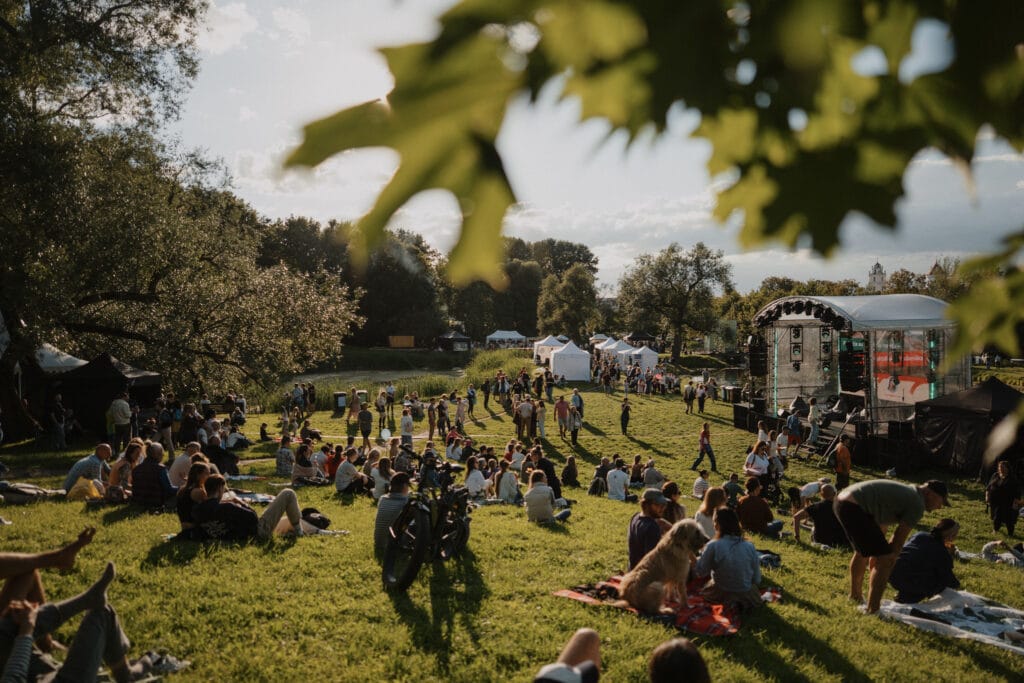 Pikniko svečiai Kūdrų parke