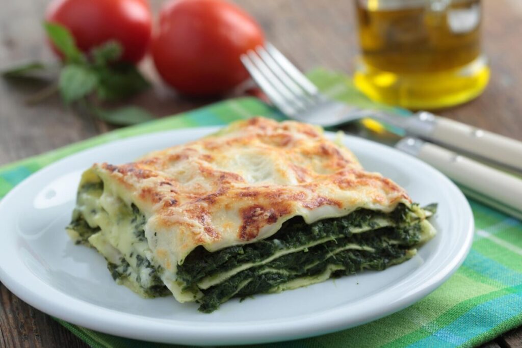 Špinatų ir tofu lazanija